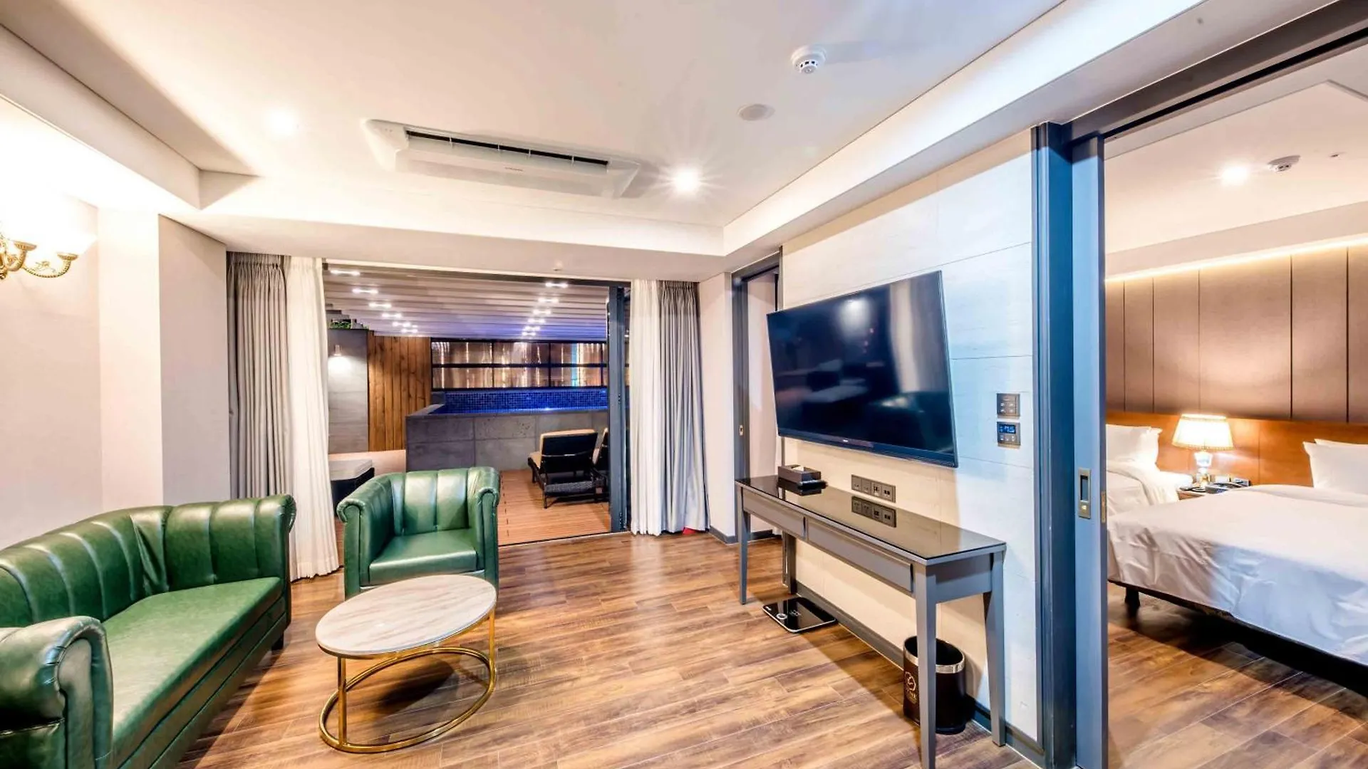 Dyne Oceano Hotel Jeju